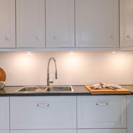 Authentic Apartment In The Heart Of Antwerp Exterior photo